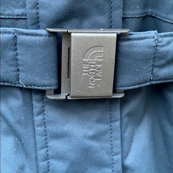 The North Face XS goose down filled hooded coat. - Picture 3 of 9